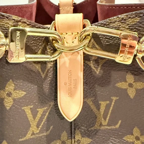 Louis Vuitton Neonoe BB - Picture 6 of 16